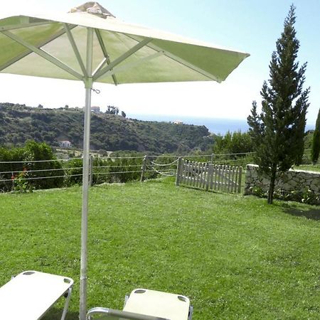 Divaria Villas Skala  Extérieur photo